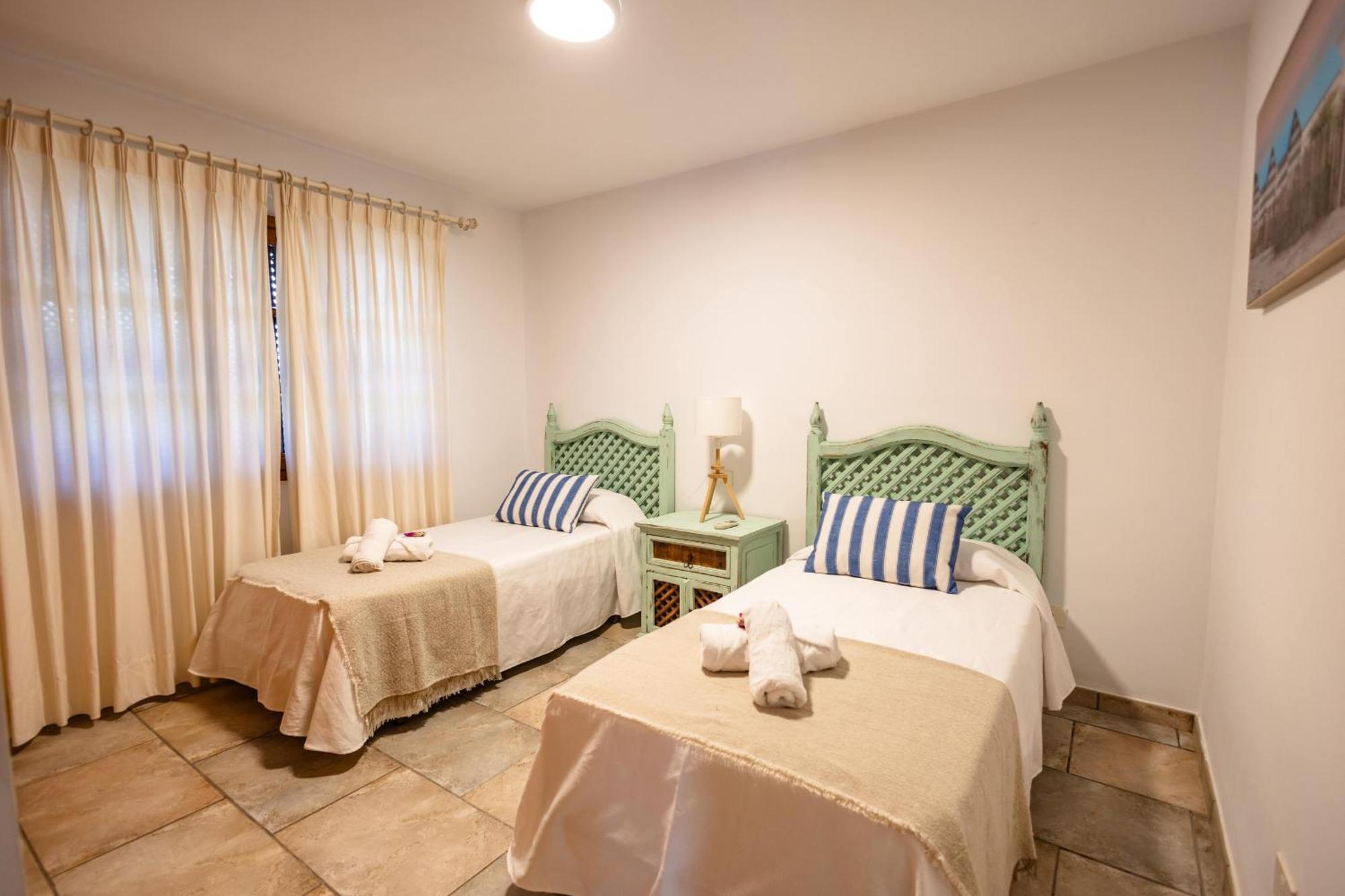 Oasis Holycan - By Gestion Vacacional Canarias San Bartolomé Exterior foto